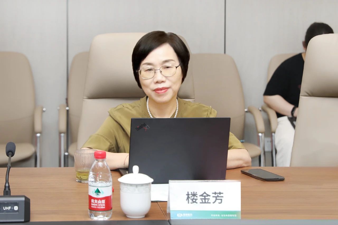 1747792410429333dbbF.jpg e380ea70962b10a234b3212c8edad27e.jpg